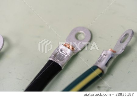 連接機器的電線 連接機器的電線 88935197