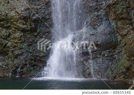 大阪箕面大瀧 88935340