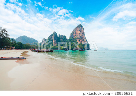 Railay Beach,beach and rocky mountain scenery in summer 88936621
