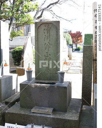 文京區電津院江戶末期僧侶清川八郎墓 文京區電津院江戶末期僧侶清川八郎墓 88937541