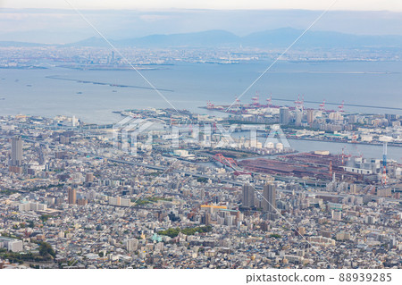 The streets of Kobe as seen from Kikuseidai on Mt. Maya 88939285