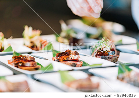 Japanese food serving scene 88946839