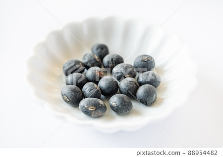 Black edamame seeds Black edamame seeds 88954482