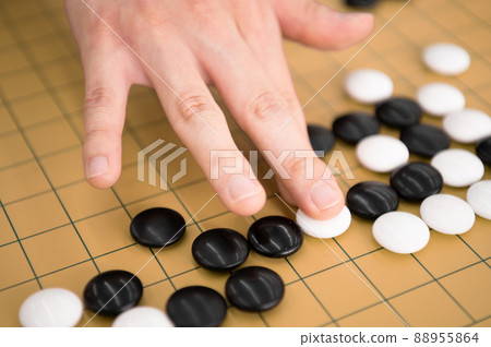 Hands to hit Shiraishi in Go Hands to hit Shiraishi in Go 88955864
