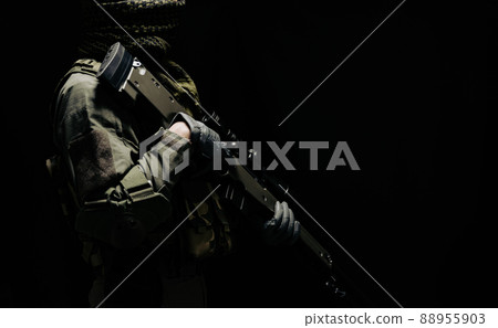 Sniper rifle and sniper 88955903