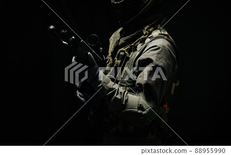 Sniper rifle and sniper 88955990