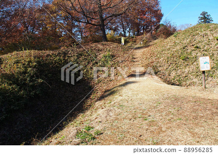 杉山城跡、山之閣入口(埼玉縣嵐山町) 杉山城跡、山之閣入口(埼玉縣嵐山町) 88956285