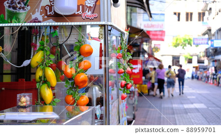 曼谷唐人街充滿活力的城市景觀(2022 年 4 月) 曼谷唐人街充滿活力的城市景觀(2022 年 4 月) 88959701