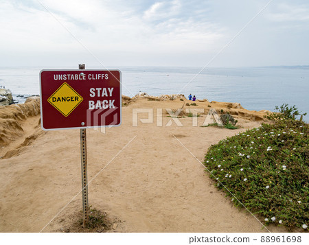 Overcast view of the famous  trail of La Jolla Cove 88961698