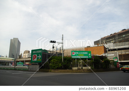 Shimbashi Station East Exit 88965208