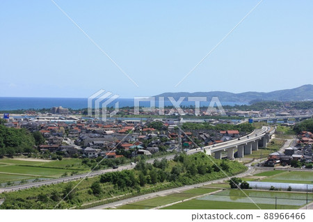 Early summer drive Early summer drive 88966466