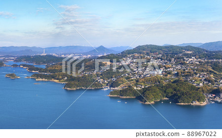 [九州/佐世保] 佐世保 ria 海岸的鳥瞰圖，名為九十九島。 88967022
