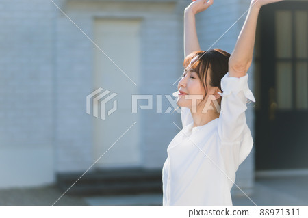 Banzai Stretching Exercise 88971311