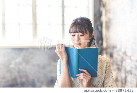 女性肖像 88971432