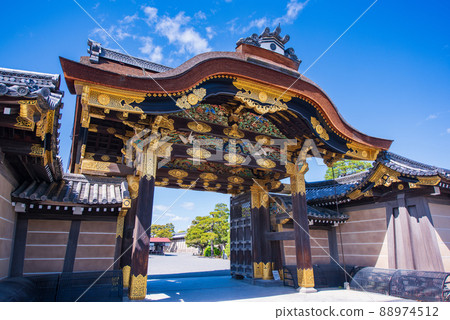 Karamon of Nijo Castle, Kyoto Karamon of Nijo Castle, Kyoto 88974512