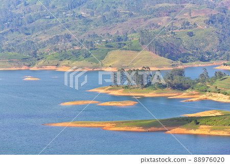 Lake on Sri Lanka Lake on Sri Lanka 88976020