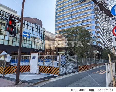 Tokyo Kameido CLOCK under construction (February 2022) 88977073