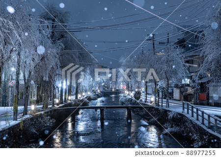 《京都》行車橋的冬景 《京都》行車橋的冬景 88977255
