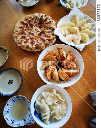 家常餃子 家常餃子 88978178