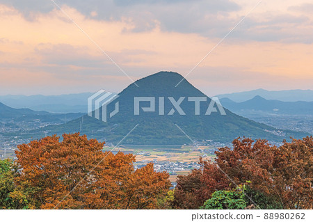 Kagawa Sanuki Fuji at dusk 88980262