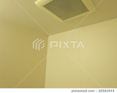Ventilation port Ventilation cover Inside the bathroom 88982644
