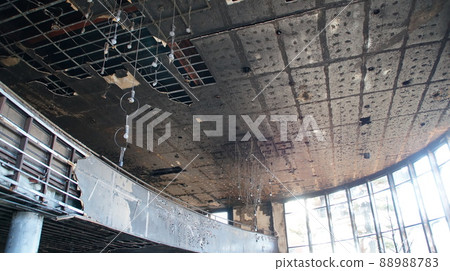 火災撲滅後的建築 88988783