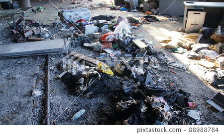 火災撲滅後的建築 88988784