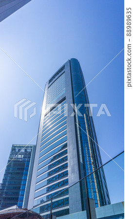 Scenery of high-rise office buildings in the city center_76 88989635