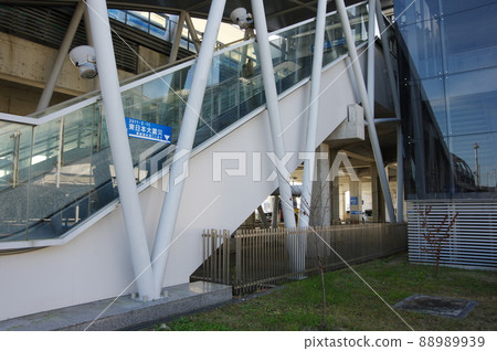 Sendai Airport / Tsunami arrival water level after the Great East Japan Earthquake Sendai Airport / Tsunami arrival water level after the Great East Japan Earthquake 88989939