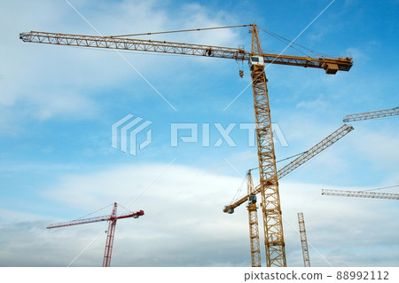 Cranes 88992112
