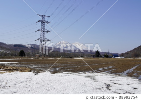 Mt. Yotei and Mt. Shiribetsu seen from the Misono district of Kimobetsu Town 88992754