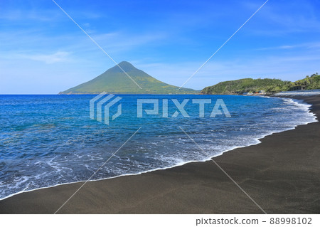 [Kagoshima Prefecture] Kaimondake (Ibusuki) seen from Nagasakibana 88998102