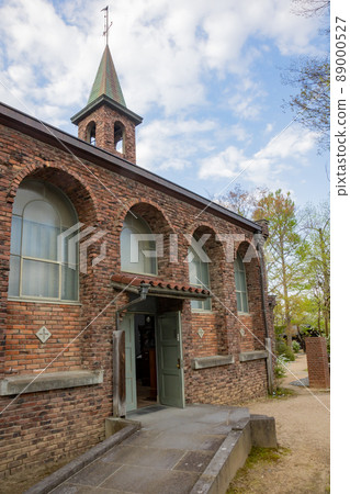 Rokuzan Art Museum, Azumino City, Nagano Prefecture 89000527