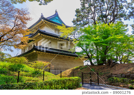 東京千代田區皇宮的富士見砲塔 89001276