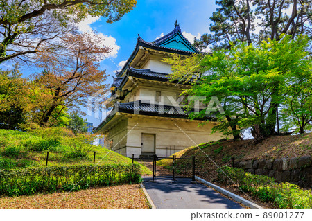 東京千代田區皇宮的富士見砲塔 89001277