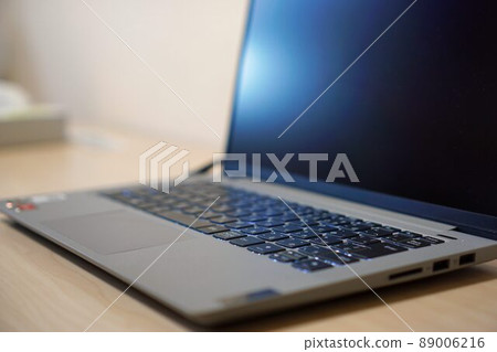 Business with notebook PC 89006216