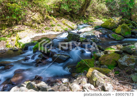 《Kumamoto Prefecture》 Tateiwa Gorge, Minamioguni Town, Aso District 《Kumamoto Prefecture》 Tateiwa Gorge, Minamioguni Town, Aso District 89007673