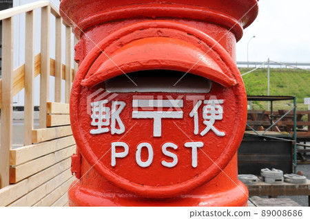 千葉南房總丸驛站風景（道路站富良裡富山臨時車站大樓） 89008686