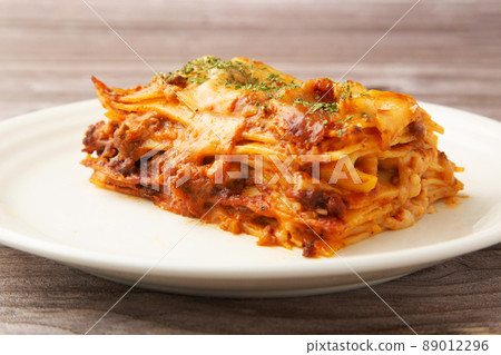 Lasagna 89012296