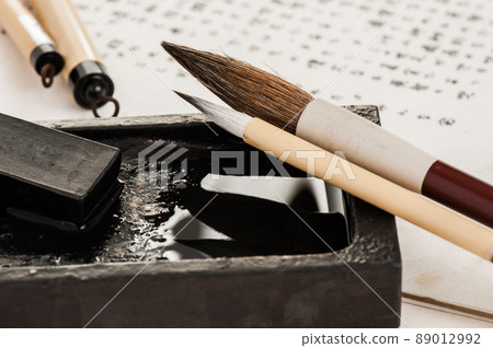 closeup writing brush 89012992