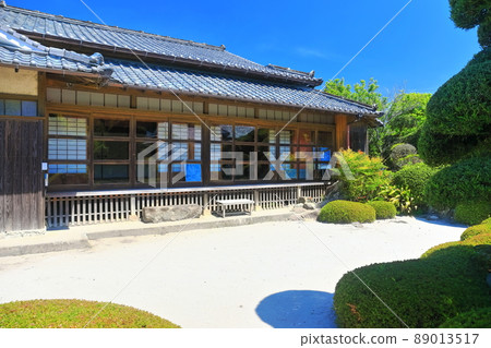 [鹿兒島縣]晴空下的知嵐武士住宅（西鄉圭一郎的庭園） 89013517