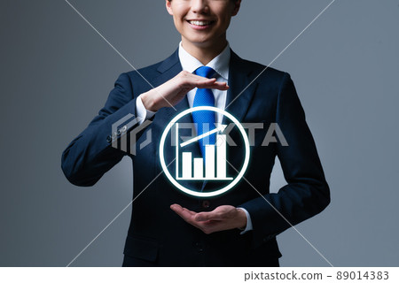 Image of a young businessman consultant 89014383