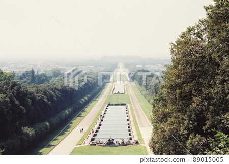 卡塞塔宮 89015005