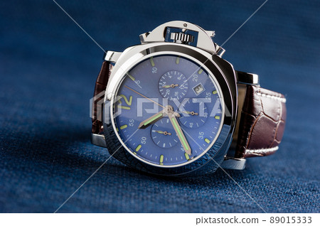 luxury men watch 89015333