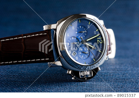 luxury men watch 89015337