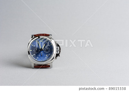 luxury men watch 89015338