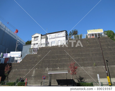 在西日暮里站附近切割 89019397