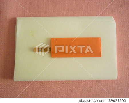 Kuro-moji and old paper Kuro-moji and old paper 89021390