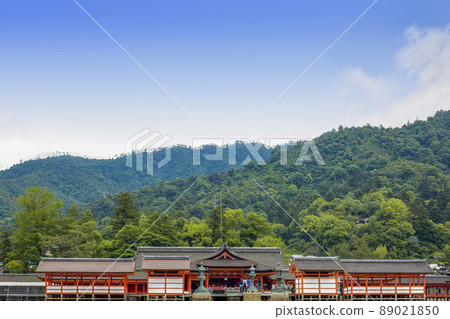 Itsukushima shrine Itsukushima shrine 89021850