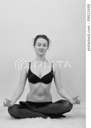 yoga pose closeup yoga pose closeup 89022498